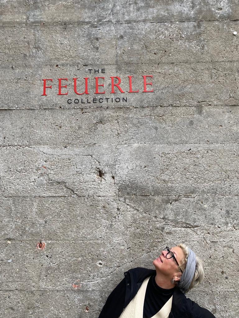 Feuerle Collection in Berlin, Bunker in Berlin, warten vor der Betonmauer, Britta Kadolsky
